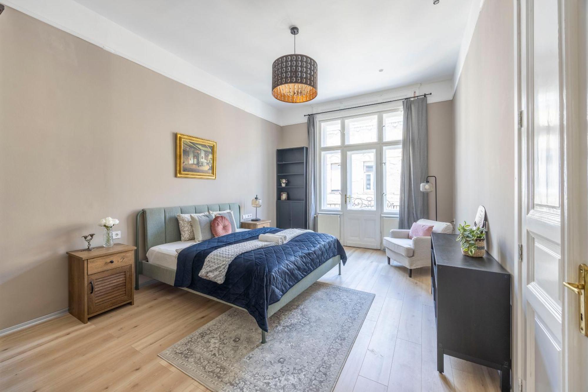 Charming Central Dream Home & Retreat By Prestige Homes Budapest Eksteriør bilde