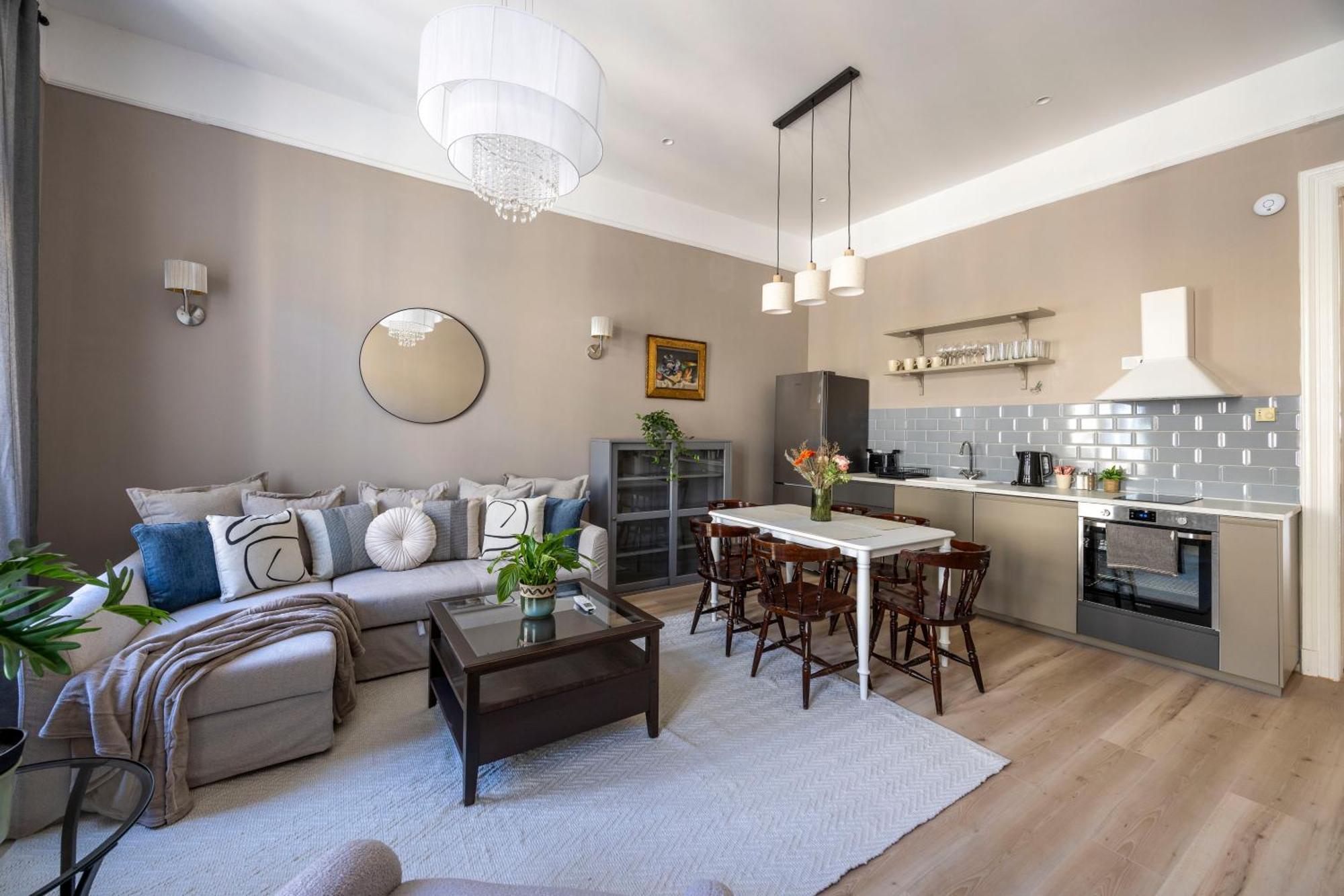 Charming Central Dream Home & Retreat By Prestige Homes Budapest Eksteriør bilde